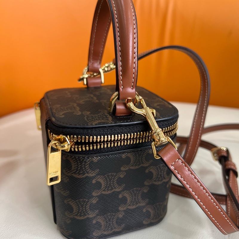 正品，99新Celine/賽琳Triomphe可拆卸肩帶老花盒子斜挎單肩包迷你包手提包-3