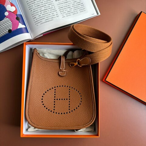 ::Hermès:: Mini Evelyne 16 II 二代金釦金棕 H字樣斜背包