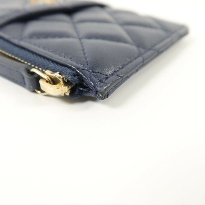 CHANEL 羊皮皮革Classic Phone Pouch with Zipper長錢包-14