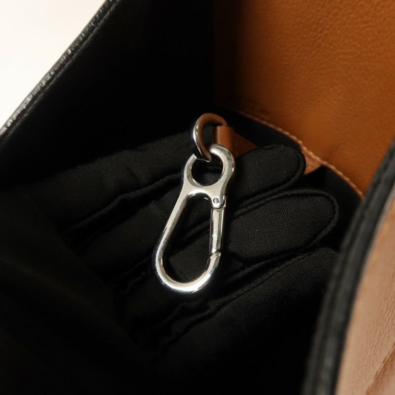 LOEWE 牛皮皮革Hammock Medium手挽肩背兩用袋-9