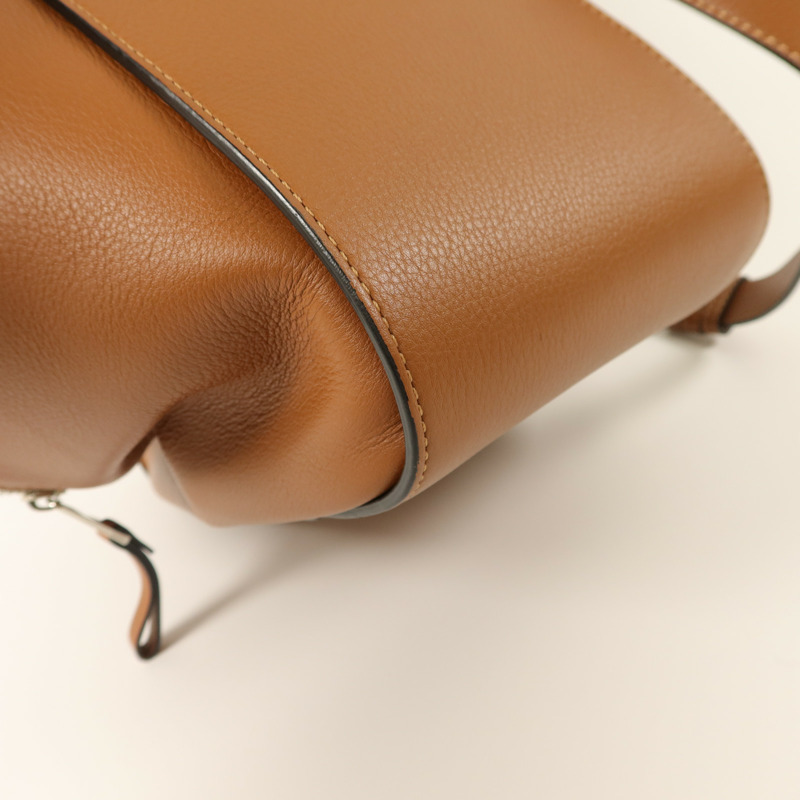 LOEWE 牛皮皮革Hammock Medium手挽肩背兩用袋-14