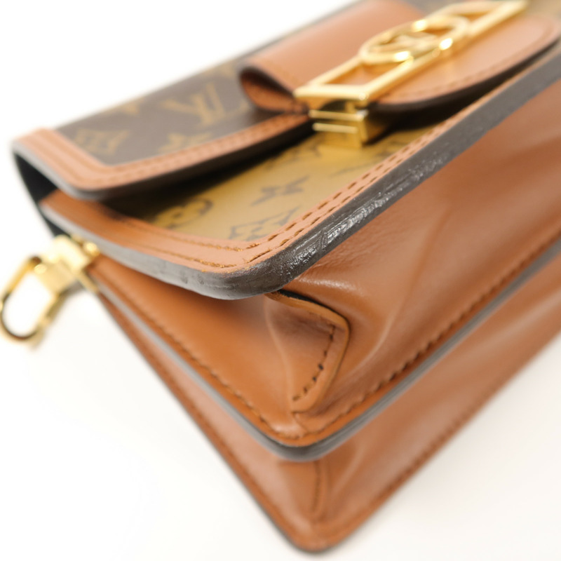 LOUIS VUITTON Monogram Reverse Mini Dauphine肩背袋-11