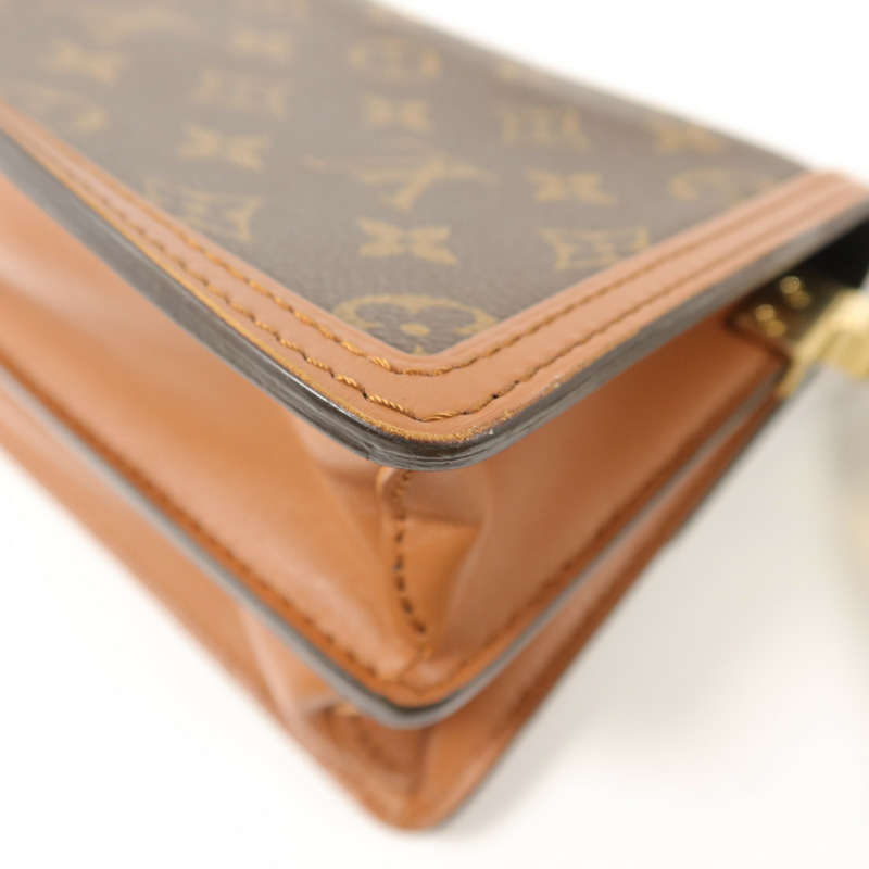 LOUIS VUITTON Monogram Reverse Mini Dauphine肩背袋-12