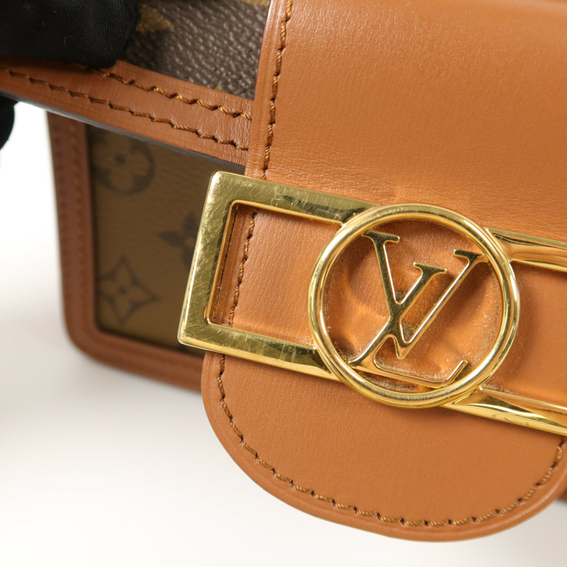 LOUIS VUITTON Monogram Reverse Mini Dauphine肩背袋-15