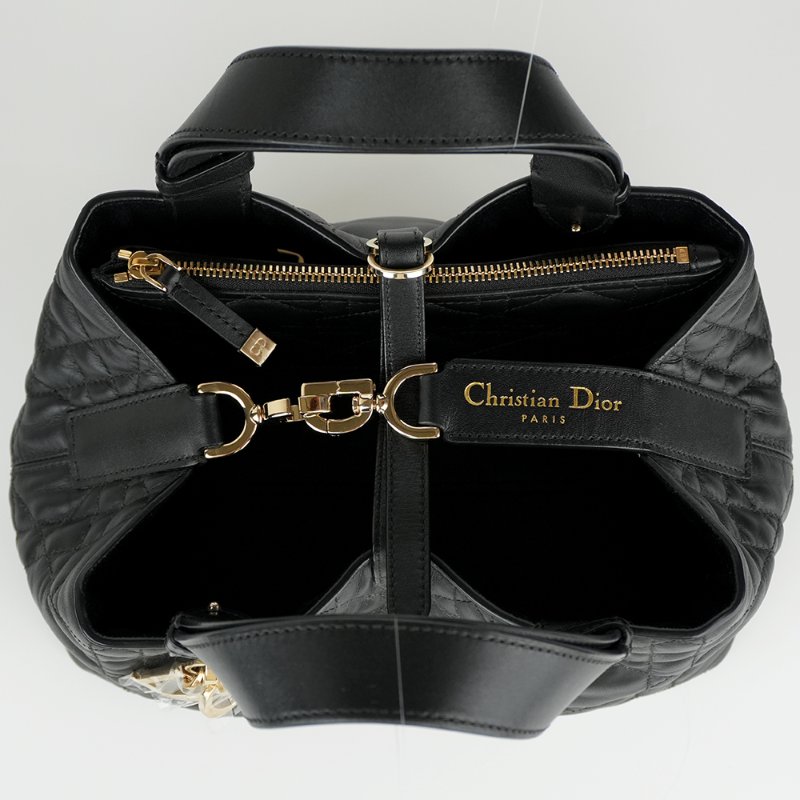 KESH 凱仕國際精品【金屬吊飾、優雅日常托特】DIOR Toujours Small 迪奧小型手提包｜黑色籐格紋小牛皮｜金扣-9