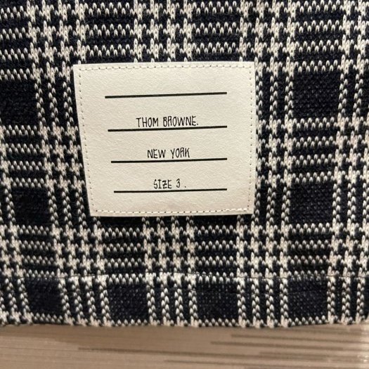 💎Han's house精品服飾💎THOM BROWNE TB 格紋 四槓 棉 短 褲 日本製  現貨4 原價27700-4