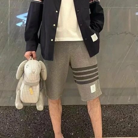 💎Han's house精品服飾💎 THOM BROWNE TB 四槓 棉短褲 日本製 現貨3 原價25600