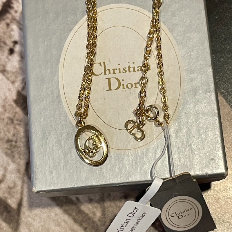 VINTAGE DIOR金色字母橢圓形品牌logo古董項鍊-6