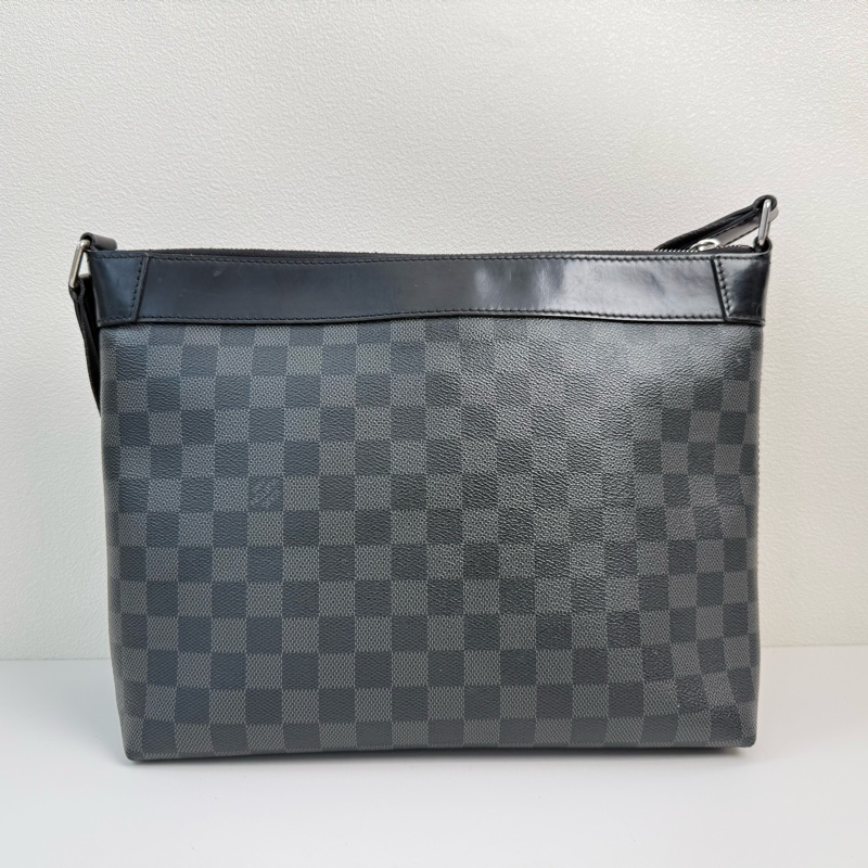 路易威登/LOUIS VUITTON MICK 深灰色塗層帆布棋盤格單肩包斜挎包 男包 銀色五金-3