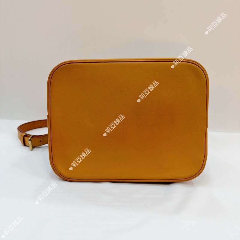 莉亞精品♡ LV NOE BB M42224 SA2146 水桶包 二手美包-8