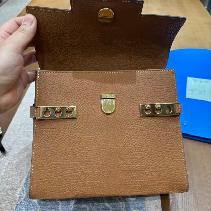 Delvaux 荔枝皮手提包-1