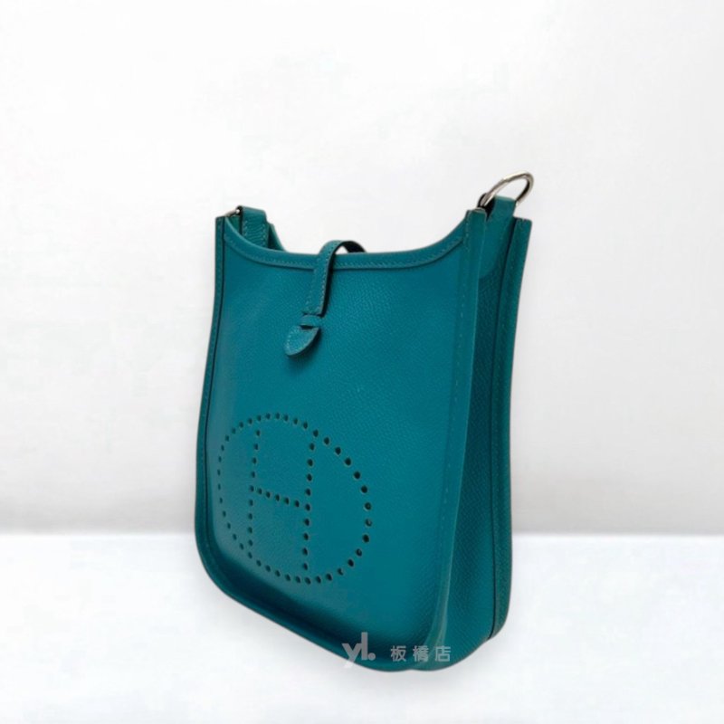 S5465-Hermes 孔雀綠TC皮Mini Evelyne16斜背包-2