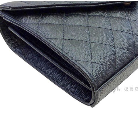Y2034-YSL  黑色荔枝皮金釦信封下蓋練包-8