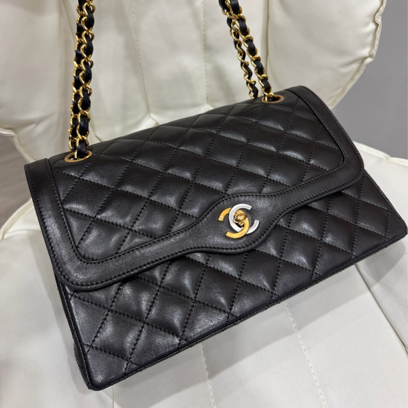 Chanel Paris Limited Medium Classic Flap 金銀扣 鴛鴦扣-1