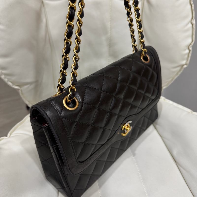 Chanel Paris Limited Medium Classic Flap 金銀扣 鴛鴦扣-3