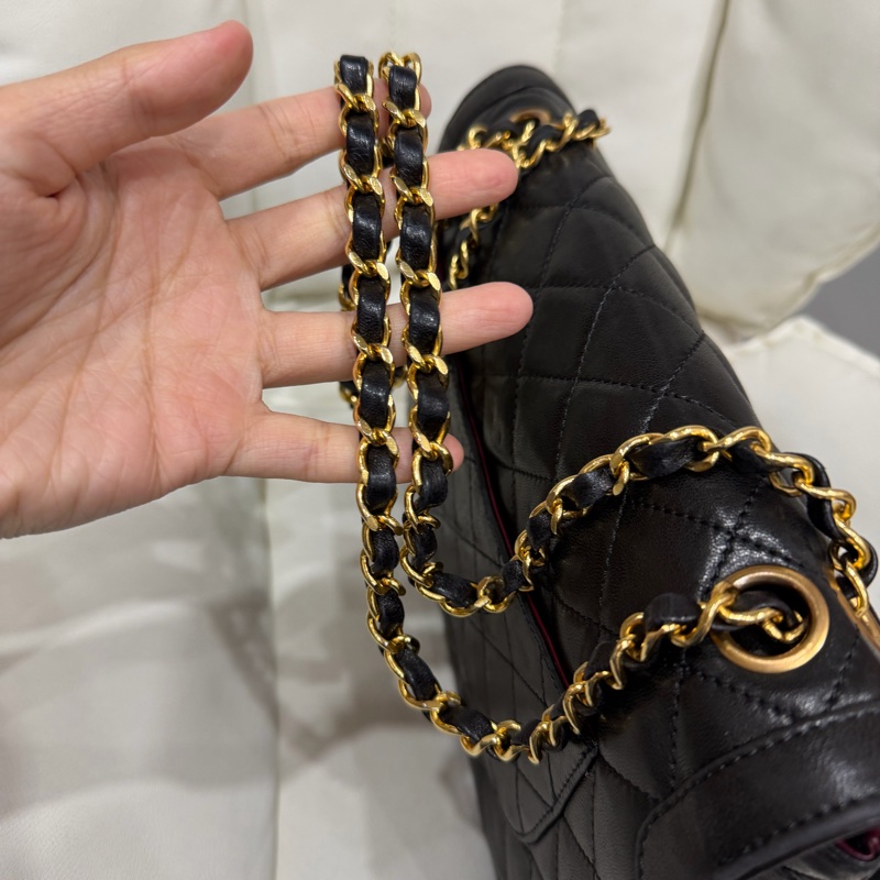 Chanel Paris Limited Medium Classic Flap 金銀扣 鴛鴦扣-4