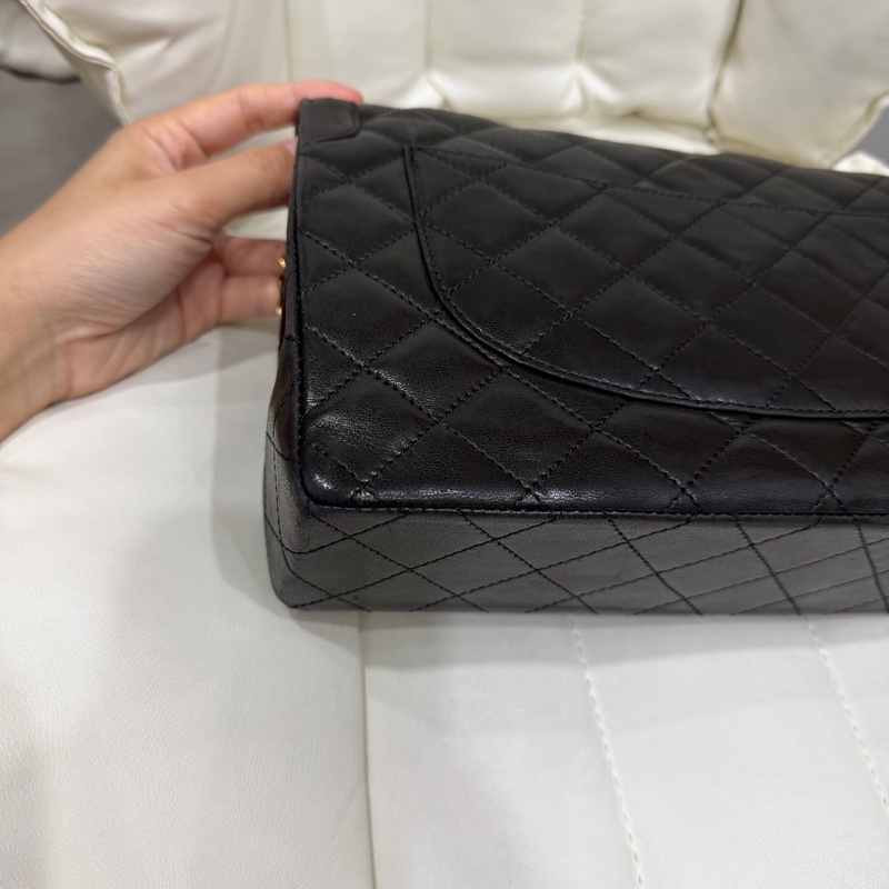 Chanel Paris Limited Medium Classic Flap 金銀扣 鴛鴦扣-6
