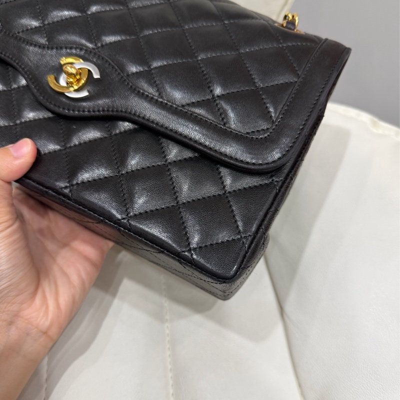 Chanel Paris Limited Medium Classic Flap 金銀扣 鴛鴦扣-10