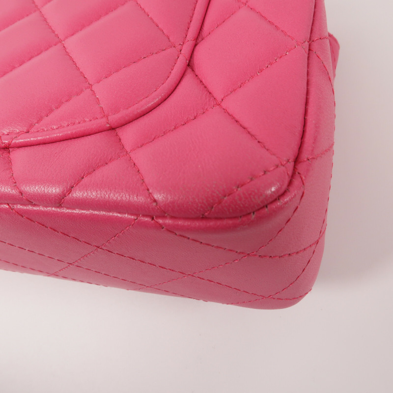 CHANEL 羊皮皮革Mini Classic 20鏈帶肩背袋-14