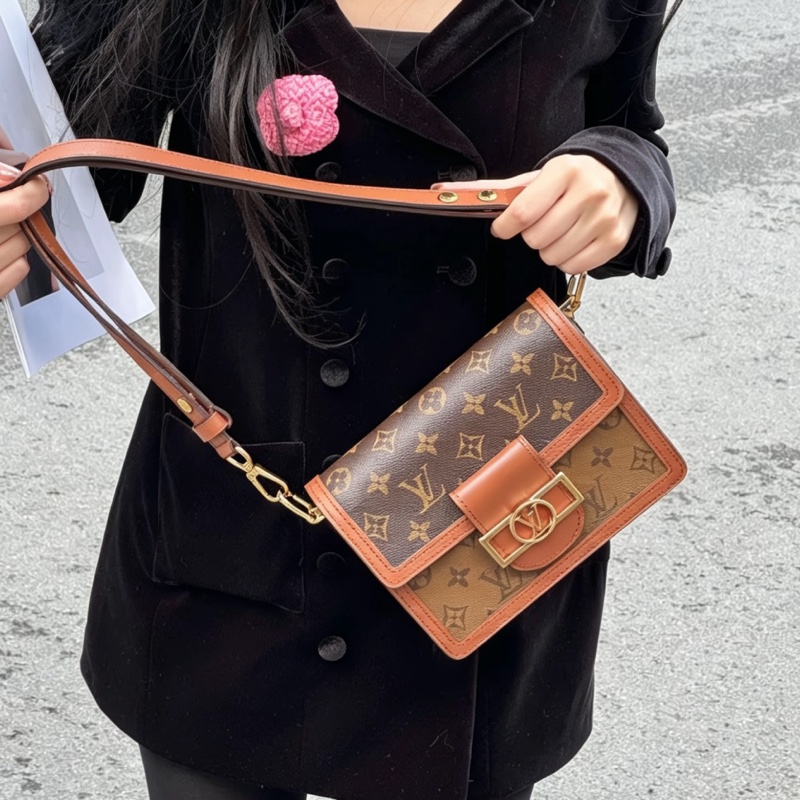 Louis Vuitton路易威登dauphine小號老花達芙妮附肩帶防塵袋-3