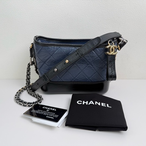 香奈兒/CHANEL GABRIELLE 流浪小號 拼色牛皮菱格紋絎縫流浪包單肩包