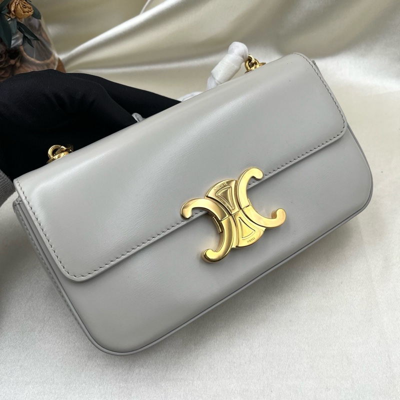 CELINE賽琳 Triomphe 金屬鏈條 亮澤牛皮革 手袋斜挎手提單肩包 法棍包 女款 白色 長20.5cm寬4cm高10.5cm-2