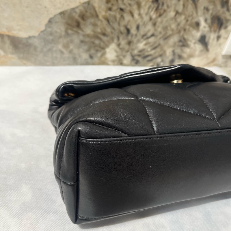 YSL Black黑色羊皮Puffer淡金釦鏈包-5