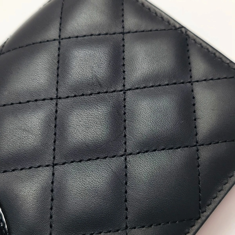 99新 CHANEL CAMBON 黑色牛皮菱格紋絎縫錢包 銀色五金 20開 配件齊全-13