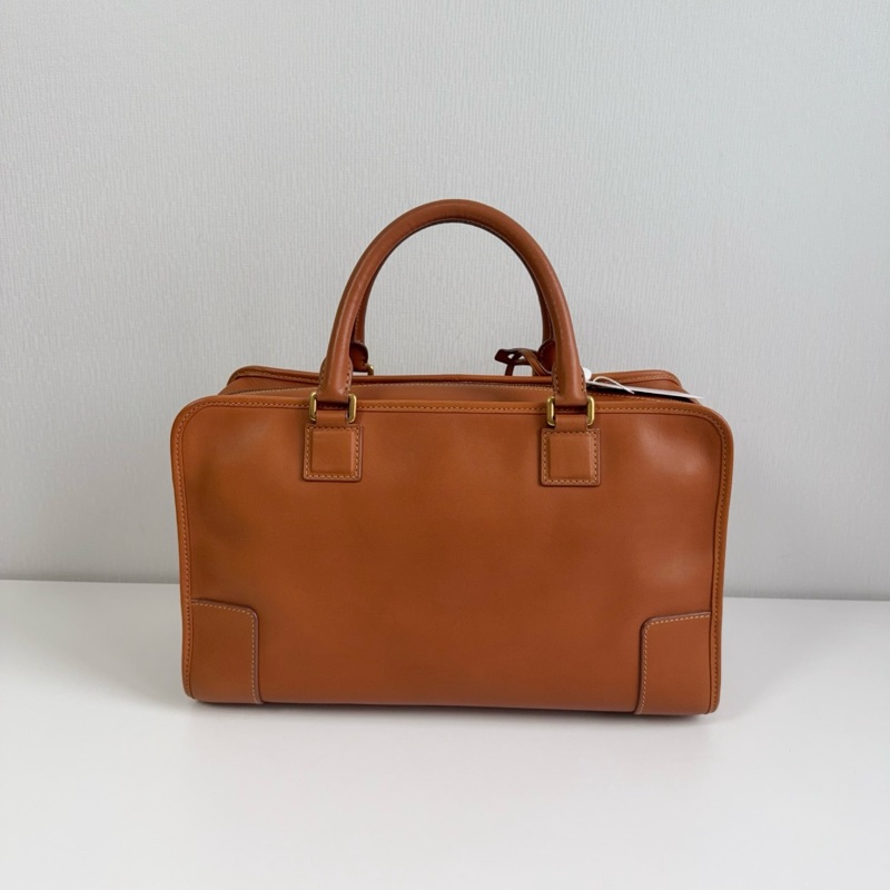正品，羅意威/LOEWE Amazona 焦糖色牛皮手提包-1