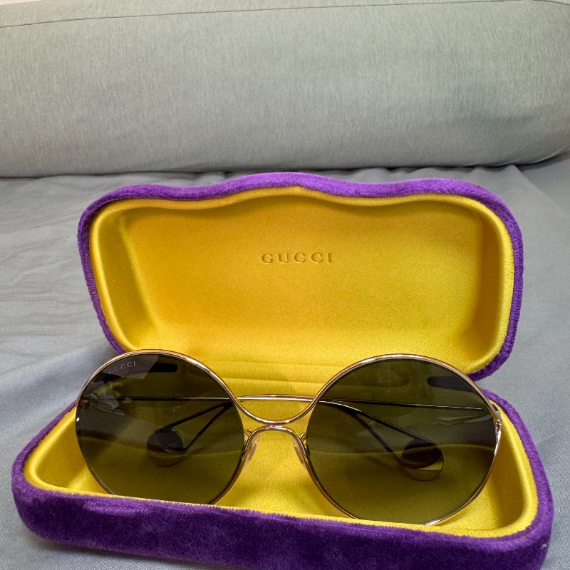 黑白馬小姐的斷捨離~GUCCI 珍珠飾腳墨鏡-0