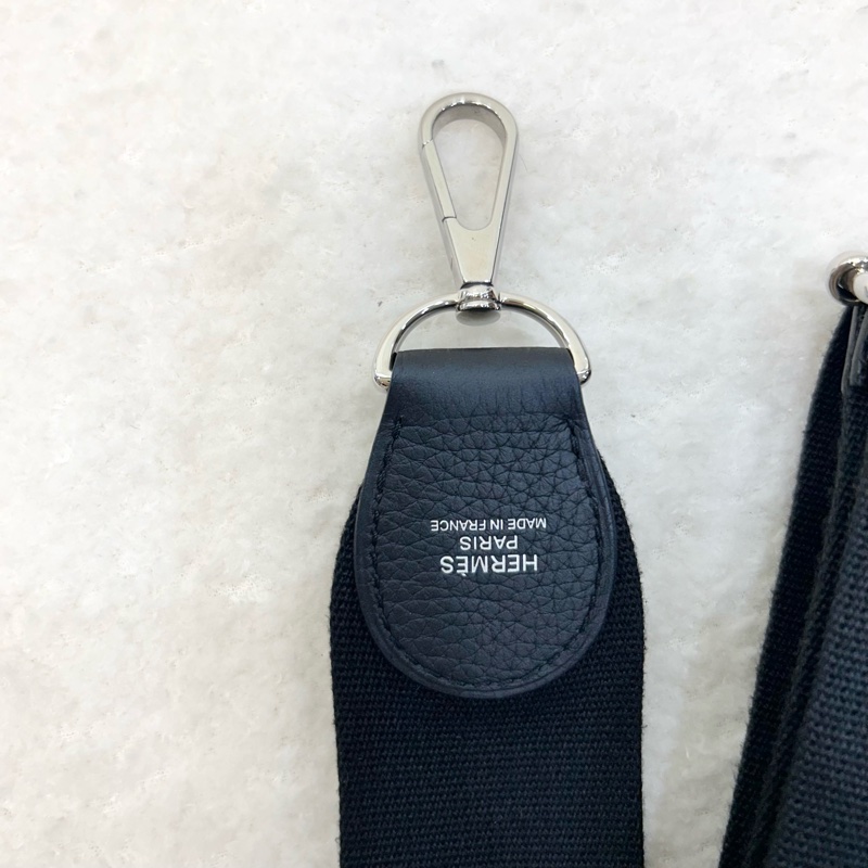 Hermes 愛馬仕熊貓配色帆布 Evelyne29 PM斜背包 肩背包 H包 logo洞洞包 經典H包-16