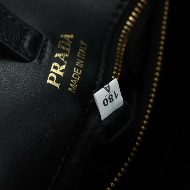 【日本直送】PRADA 手提包 毛絨皮革 藍色 黑色 正品 am11517SM-9