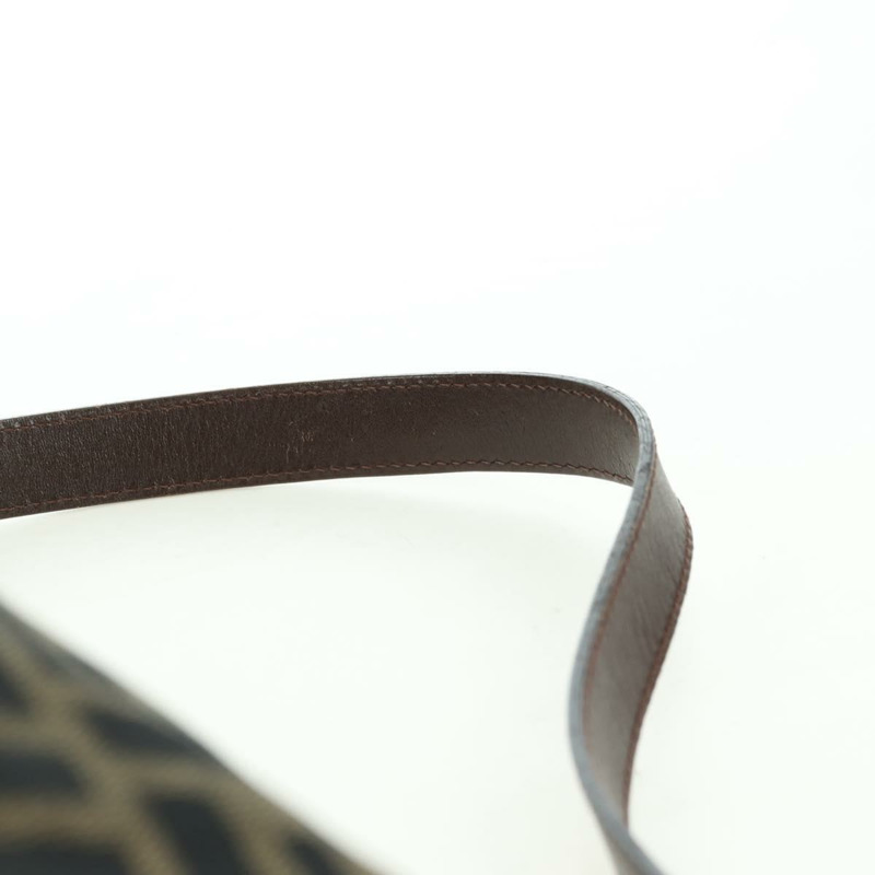 【日本直送】FENDI Zucca帆布Mamma Baguette單肩包 棕色/黑色 正品 177694SAV-8