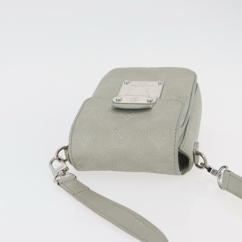 【日本直送】路易威登 Taurillon 直式可穿戴式皮夾包 灰色 M82568 LV 正品 178538V-5