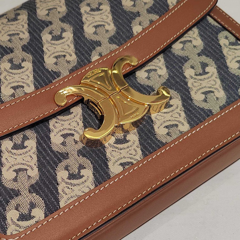 99新Celine 賽琳 限量牛仔布凱旋門郵差包 棕色拼海軍藍  尺寸約22.5*16*6.5cm，附件塵袋-8