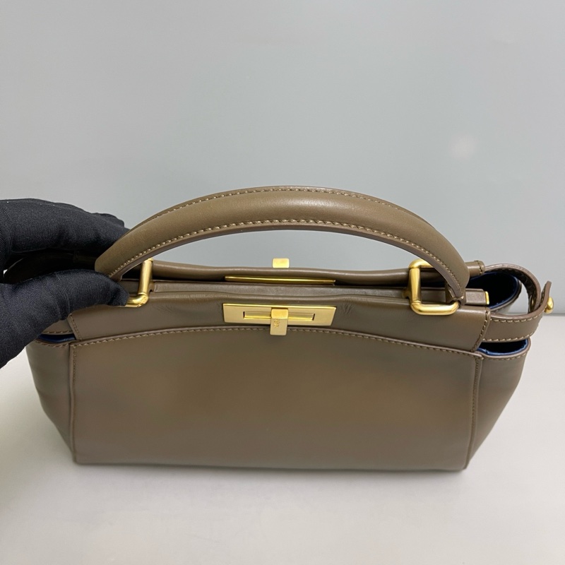 Fendi 芬迪 Peekaboo 棕色全皮金扣 中號-5
