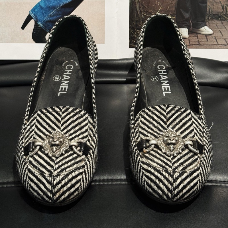 Chanel vintage黑白羅馬紋sense休閒鞋38碼-0