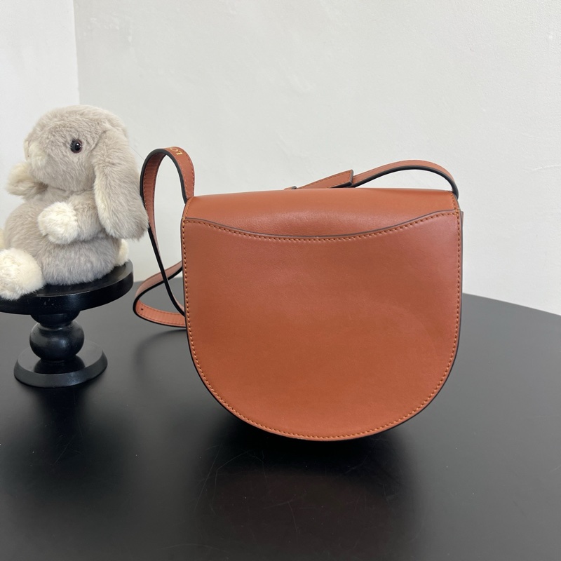 LOEWE/羅意威 Heel系列 焦糖色馬蹄包 19年編碼-2
