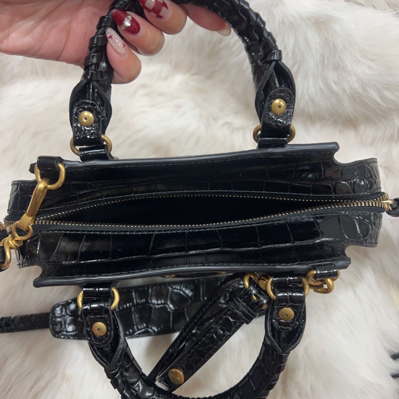 巴黎世家 （Balenciaga）Neo Classic黑色迷你款鱷魚紋皮革手提包-7