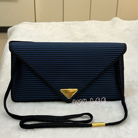 Saint Laurent vintage  黑、藍 帆布拼接  橫線條 復古信封包 斜背包 正品 二手精品