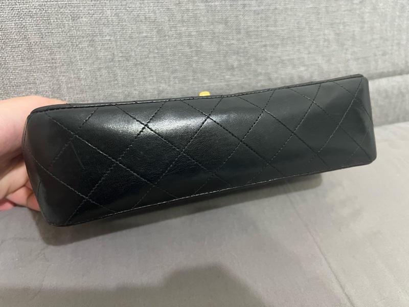 Chanel  cf23-1