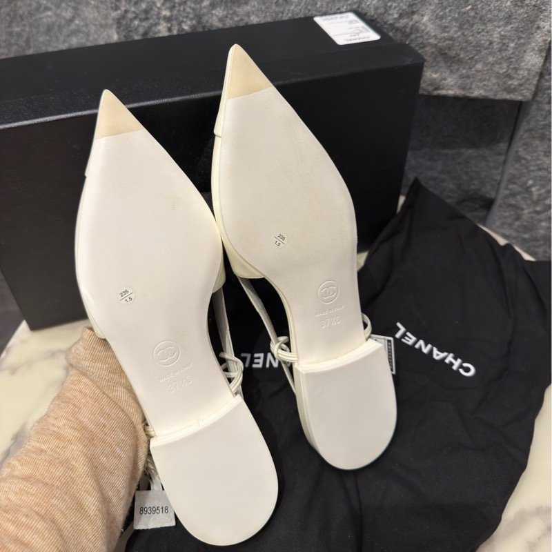 僅試穿香奈兒Chanel 白色漆皮尖頭平底鞋  包頭涼鞋 37.5碼 帶包裝盒 塵袋。-6