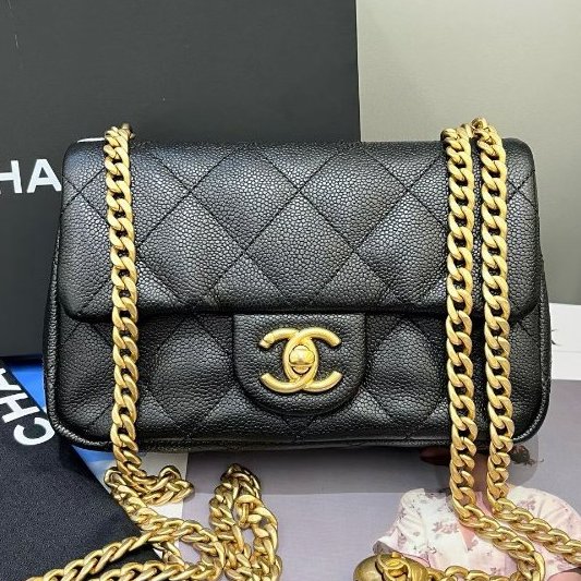 近新品 香奈兒/Chanel 黑金荔枝紋牛皮方胖子愛心鏈條包 芯片款-5