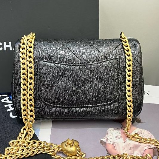 近新品 香奈兒/Chanel 黑金荔枝紋牛皮方胖子愛心鏈條包 芯片款-6