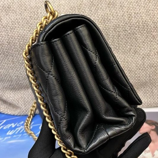 香奈兒/Chanel 黑金珍珠風琴包-2