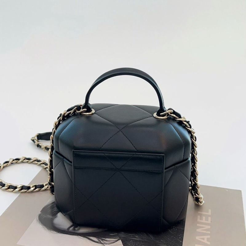 CHANEL/香奈兒 月光寶盒金扣 單肩斜挎包，晶片款-1