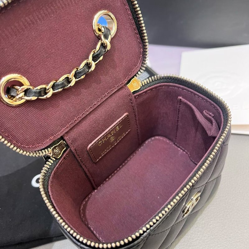 近新品 香奈兒/Chanel 黑金羊皮mini盒子化粧鏈條包-9