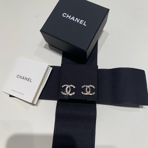 CHANEL雙c耳環 百搭款式