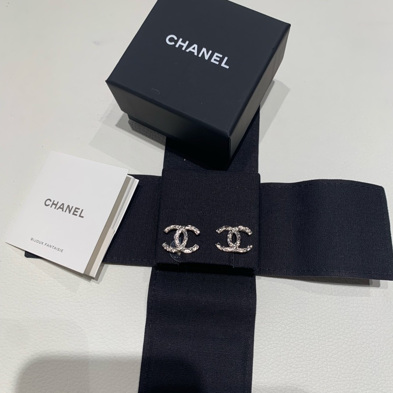 CHANEL雙c耳環 百搭款式-0