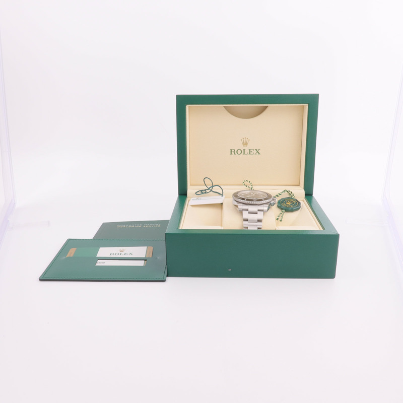 ROLEX Submariner 114060-15
